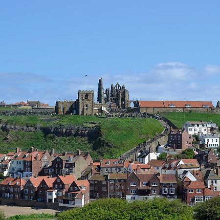 Tidal View Villa Whitby Buitenkant foto