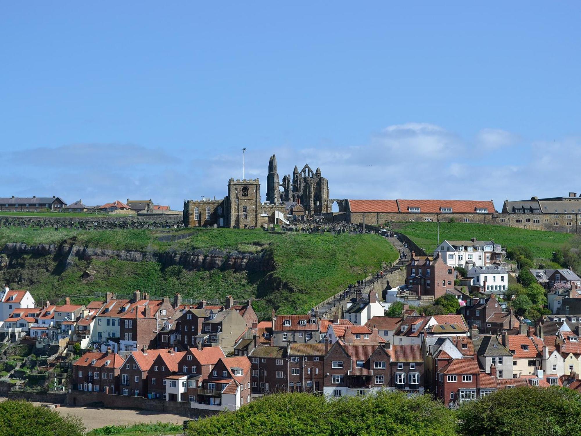 Tidal View Villa Whitby Buitenkant foto